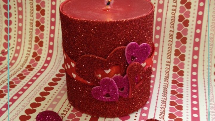 Valentine's Day Decorative Candle - The Frugal Navy Wife