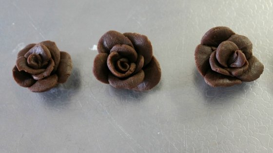 Rich Chocolate Roses Recipe